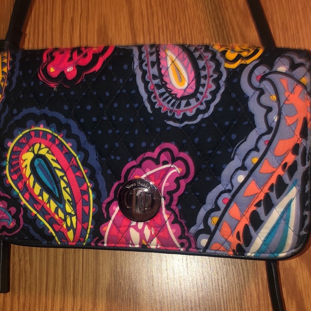 Purse cross body
